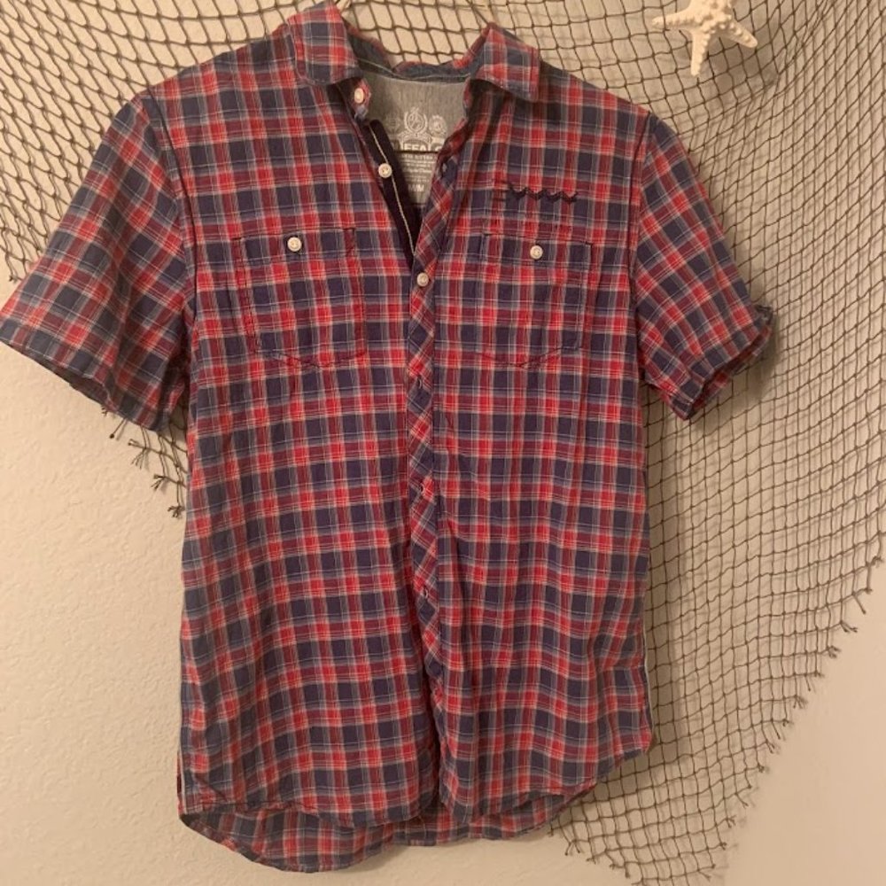 Buffalo David Bitton - Red/Black Short Sleeve Button up NWT - Mens Medium